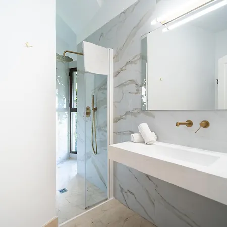 Gav Santa Pola Ронда