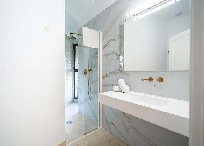 Gav Santa Pola Ронда