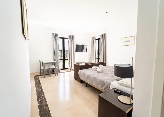 Gav Santa Pola * Ронда